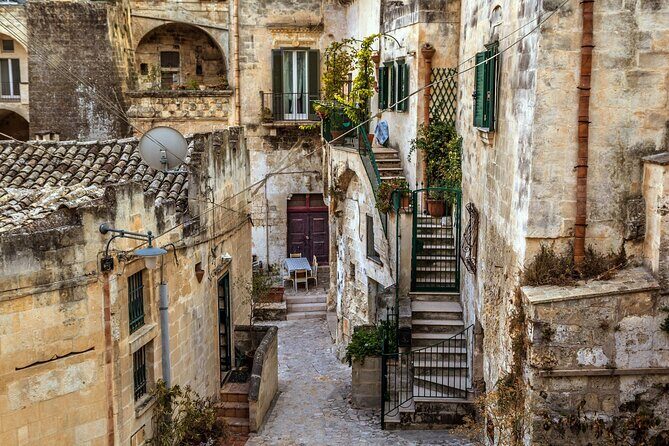 Full Day Matera Tour with Cave Homes and Local Food Tasting - Civita and the Ancient Quarter