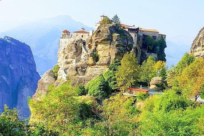 Full day Meteora private tour - Lunch and Personal Exploration