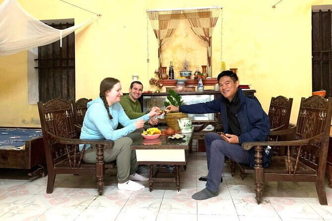 Full-Day Ninh Binh Group of 9 Guided Tour Mua Cave Tam Coc Hoa Lu - What Comes with the Tour & Why It Matters