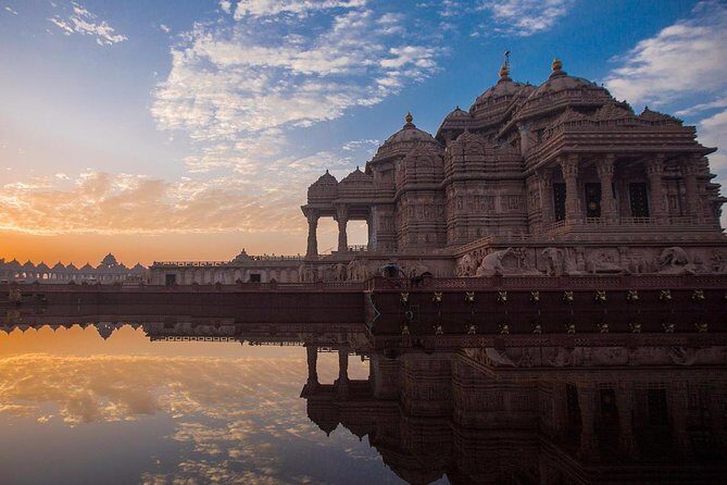 Full-Day Old Delhi and Akshardham Temple Private Cultural Tour - Key Points