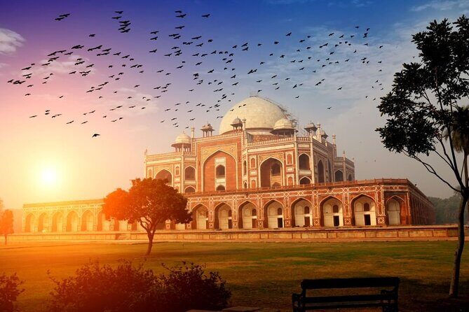 Full Day Old Delhi and New Delhi Tour - What Makes This Tour Stand Out