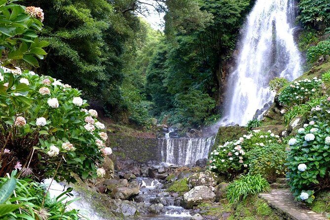 Full Day Outdoor Nordeste & waterfall Tour with Lunch - A Day of Waterfalls, Views, and Local Life