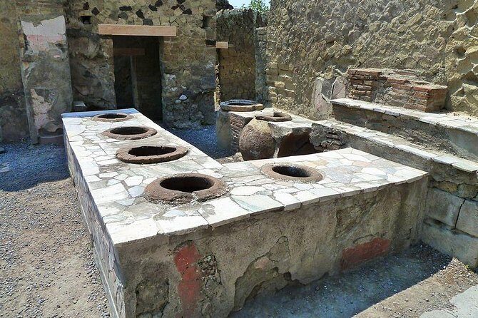 Full-Day Pompeii - Vesuvius - Winery Lunch Experience Private Tour - A Closer Look at What You Can Expect