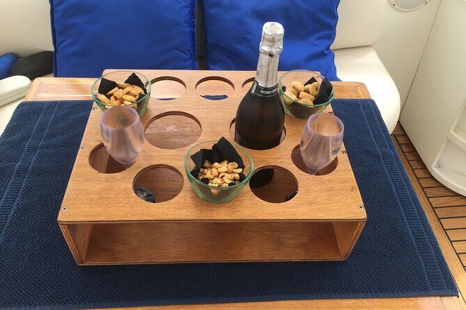 Full Day Private Boat Tour of Capri - FAQ