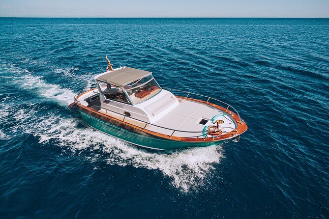 Full-Day Private Boat Tour to Ischia Procida from Sorrento - Exploring the Itinerary in Detail