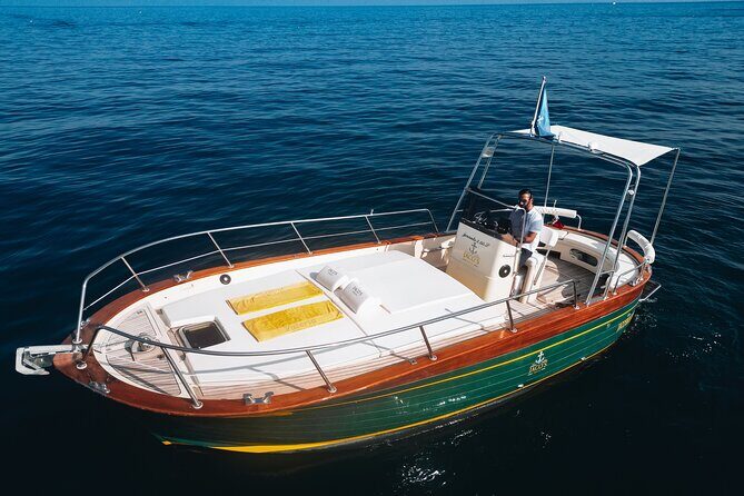 Full-day private Capri boat tour - The Itinerary: A Detailed Look