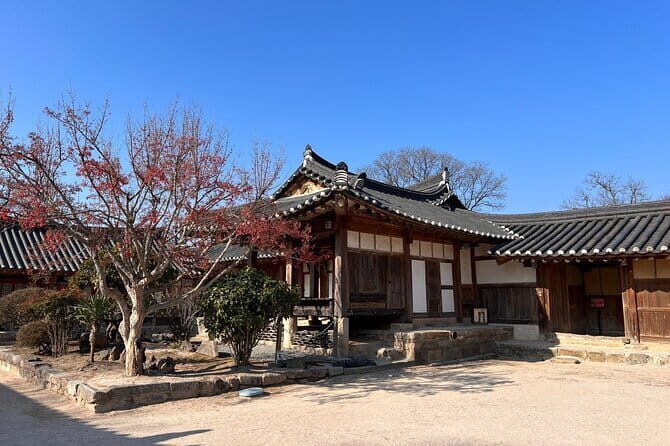 Full Day Private car tour to UNESCO Gyeongju&Yangdong village - What Sets This Tour Apart?