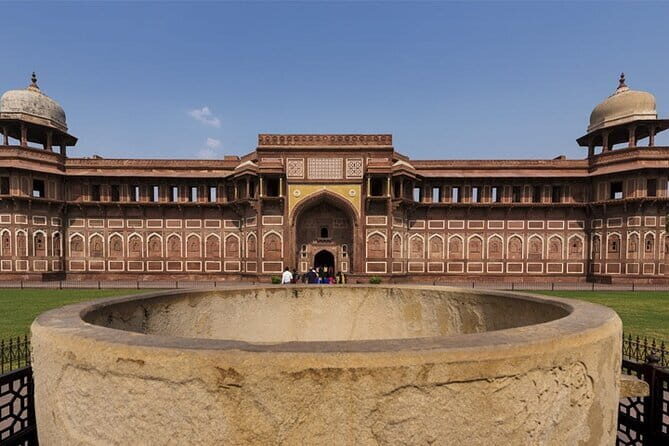 Full-Day Private Guided Tour of Taj Mahal and Agra by Train - Key Points
