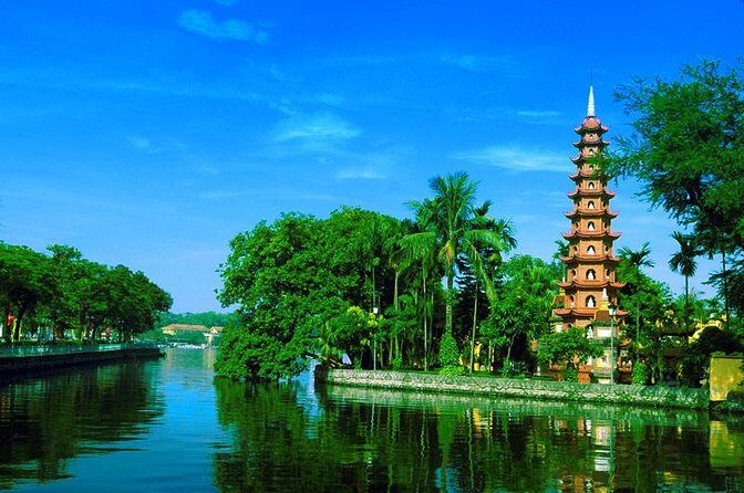 Full-day Private Hanoi Sightseeing Tailored on request - Key Points