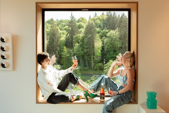 Full Day - Private Immersive Art & Wine Tour - A Closer Look at the Full Day - Private Immersive Art & Wine Tour
