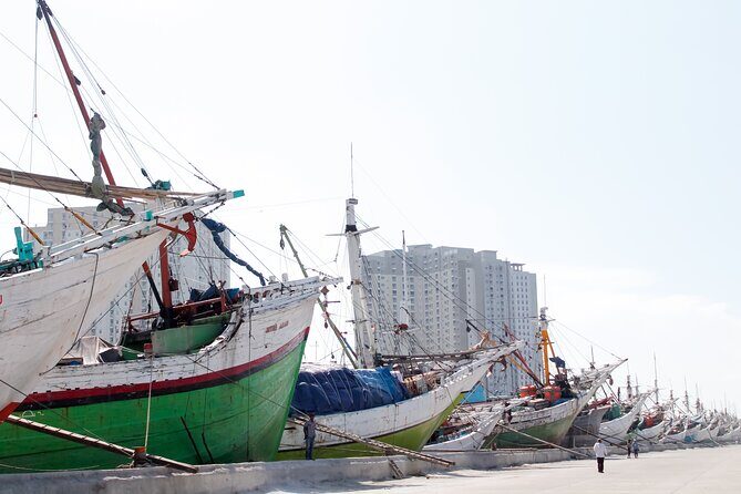 Full Day Private Jakarta Tour(Inc Lunch, Puppet show, & Souvenir) - Practical Aspects and Overall Value