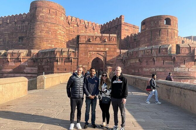 Full Day Private Taj Mahal Tour by Superfast Train from Delhi - FAQ