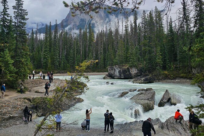 Full Day Private Tour Banff/Yoho Customized Sightseeing - An In-Depth Look at the Experience