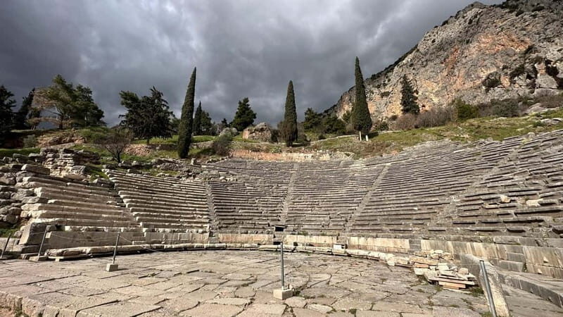 Full Day Private Tour Delphi Navel Of Earth Hosios Loukas - Delphi: The Crux of Ancient Greece