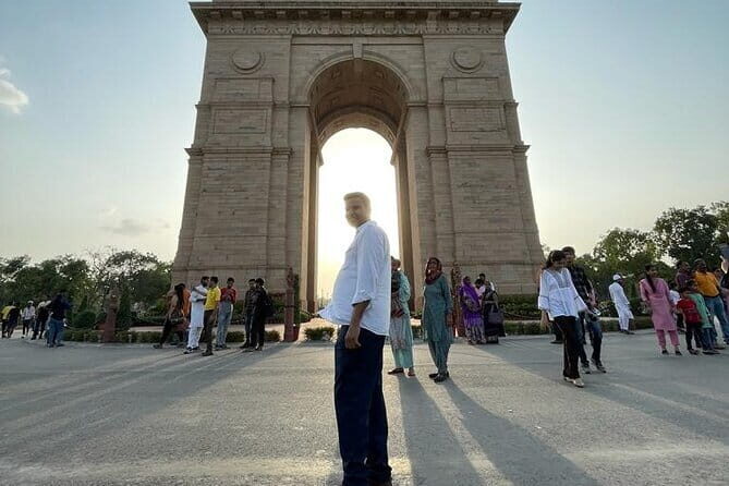 Full Day Private Tour in Delhi - Lotus Temple: A Place for Meditation