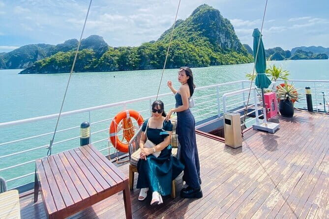 Full Day Private Tour in Halong with Lunch - Who Is This Tour Best For?