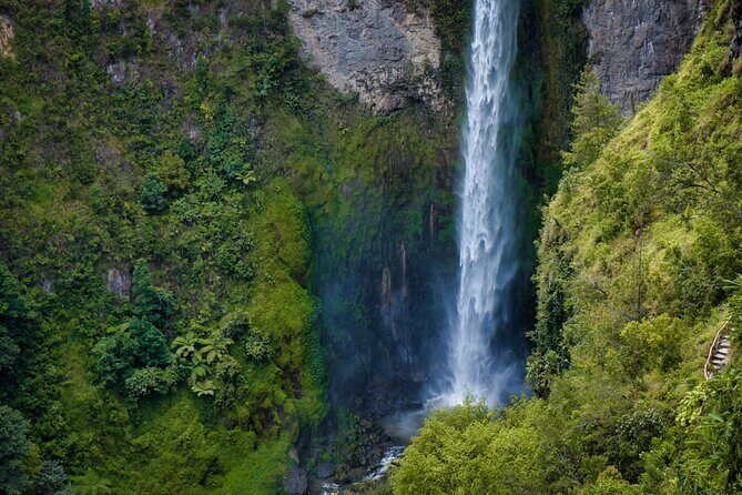 Full Day Private Tour in Lake Toba View and Karo Highlands From Medan City - The Sum Up