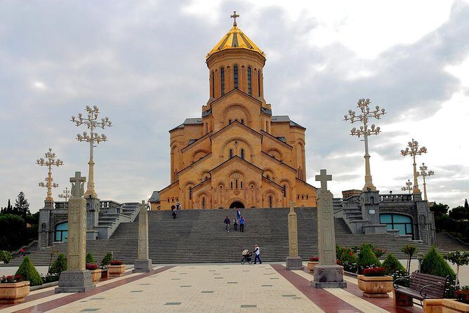 Full-day Private tour in Tbilisi & Mtskheta With unforgettable impressions - A Deep Dive into the Tbilisi & Mtskheta Experience