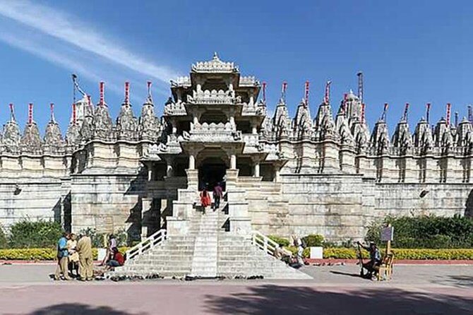 Full-Day Private Tour Kumbhalgarh and Ranakpur Guided Sightseeing - What Makes This Tour Stand Out?