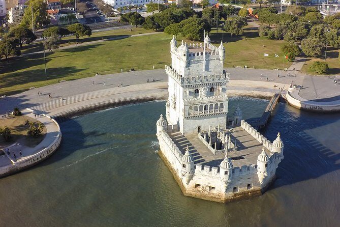Full Day Private Tour - Lisbon's Heritage and Modernity - The Sum Up