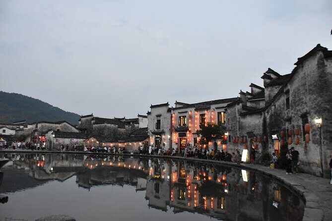 Full-Day Private Tour of Hongcun and Xidi Village with Pick Up - Key Points