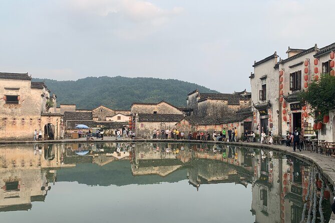 Full-Day Private Tour of Hongcun and Xidi Village with Pick Up - In-Depth Look at the Tour Experience