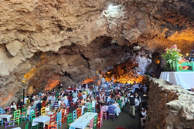 Full-Day Private Tour of Mexico City: Teotihuacan and Xochimilco - The Sum Up