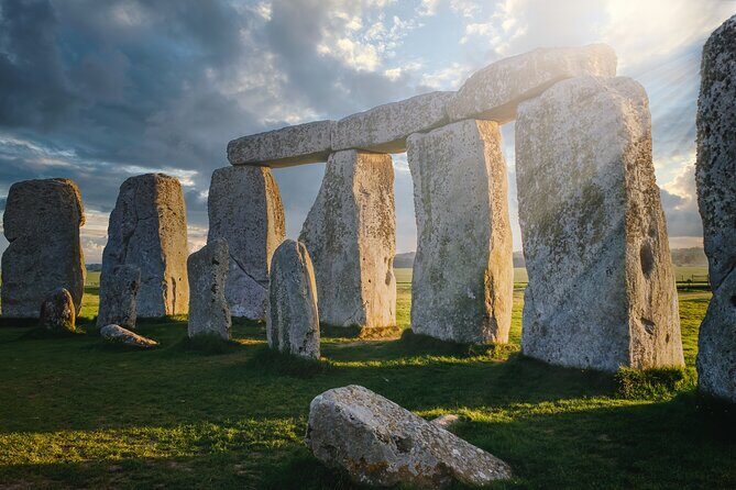 Full-Day Private Tour of Stonehenge and Bath with Pickup - Who Will Love This Tour?