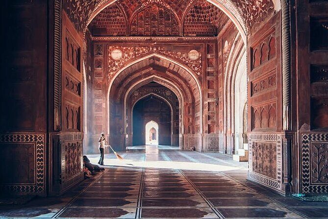 Full-Day Private Tour of Taj Mahal and other Agra monuments - Exploring the Tour in Detail