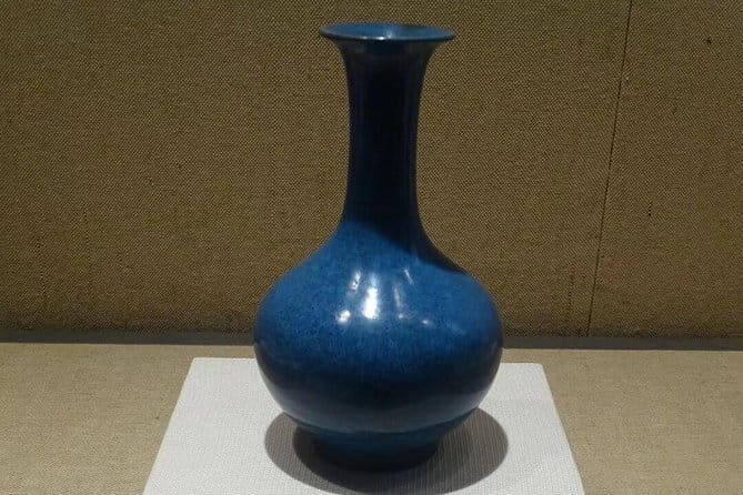 Full-Day Private Tour Panjiayuan Antique Market and Beijing Capital Museum - Authentic Insights from Past Participants