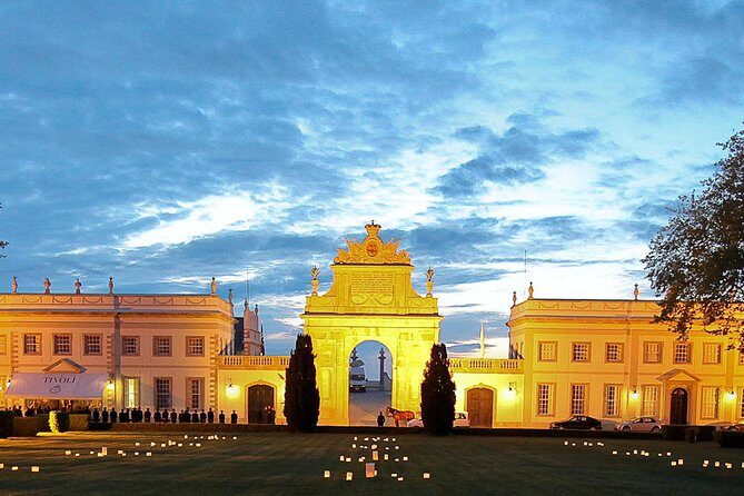 Full day Private tour Sintra + Cabo da Roca + Cascais (2 - 4 persons) - Transportation: Comfort and Style