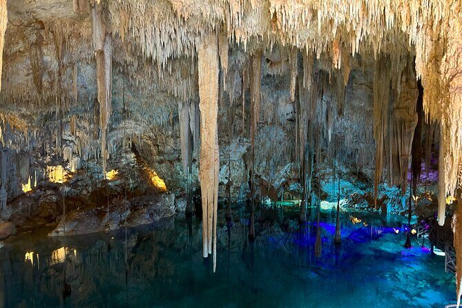Full Day Private Tour to Chichen Itza Early Access with 2 Cenotes - Practical Considerations for Travelers