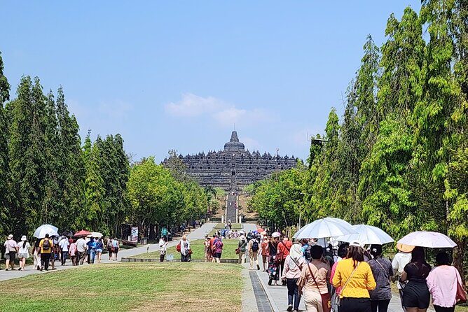 Full Day Private Tour to Majestic Borobudur and Prambanan Temple - Why You Should Consider This Tour