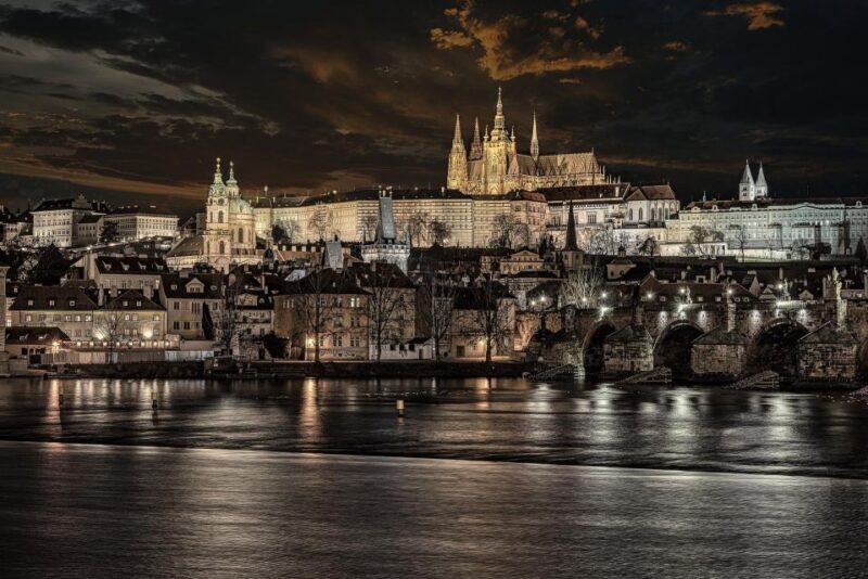 Full-Day Private Tour to Prague from Vienna - FAQ