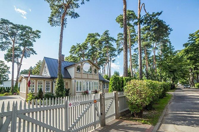 Full-Day Private Trip to Jurmala, Fisherman Villages and Nature Trails from Riga - Authentic Experiences and Tips