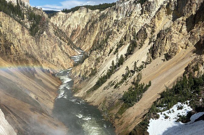 Full Day Private Wildlife/Geyser Tour from West Yellowstone - FAQs