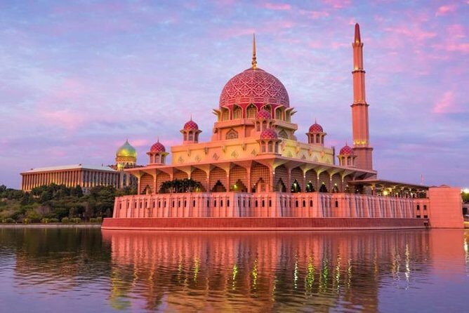 Full-Day Putrajaya City Tour From Kuala Lumpur - Key Points
