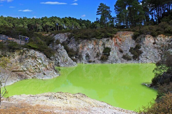 FULL DAY ROTORUA TOUR - Fully Customisable 13 hours Unlimited KMS - The Value of this Tour