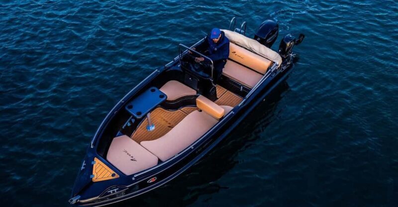 Full Day Santorini Boat Cruise -License Free- - Onboard Experience & Features