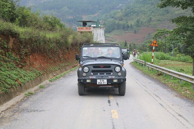 Full Day Sapa Jeep Open Air Jeep Off The Beaten Track - An In-Depth Look at the Sapa Jeep Tour