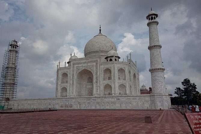 Full Day Taj Mahal And Agra city tour From Bangalore Via Delhi. - The Itinerary in Detail