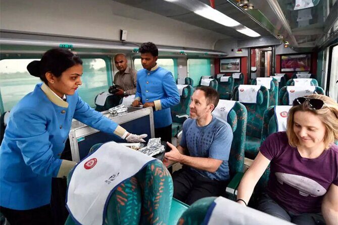 Full day Taj mahal & Red fort tour by Gatimaan Train from Delhi - Who Is This Tour Best For?