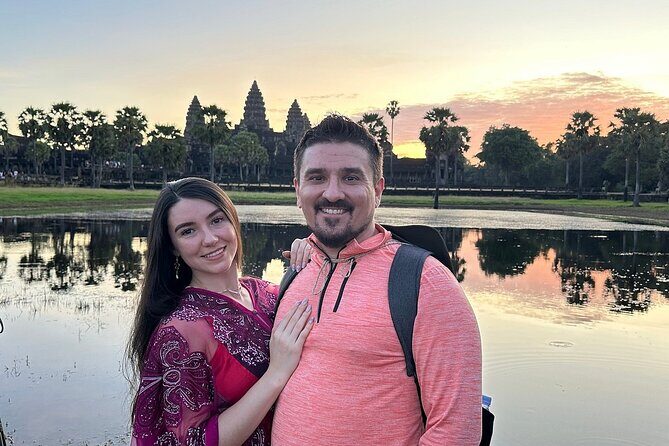 Full-Day Temples of Angkor Small Group Tour - Who Is This Tour Best For?