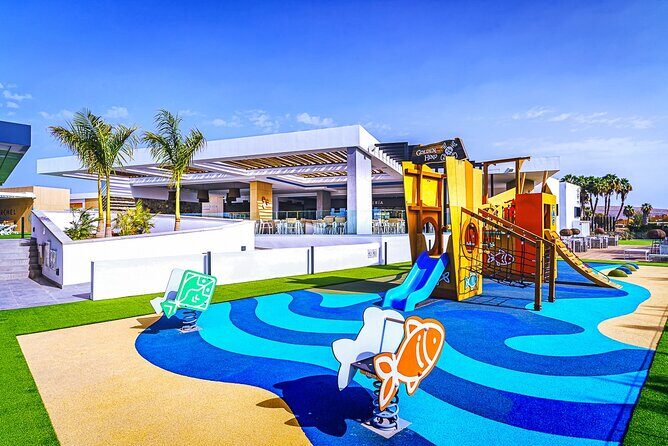 Full Day Ticket at Perchel Beach Club with Lunch - FAQ