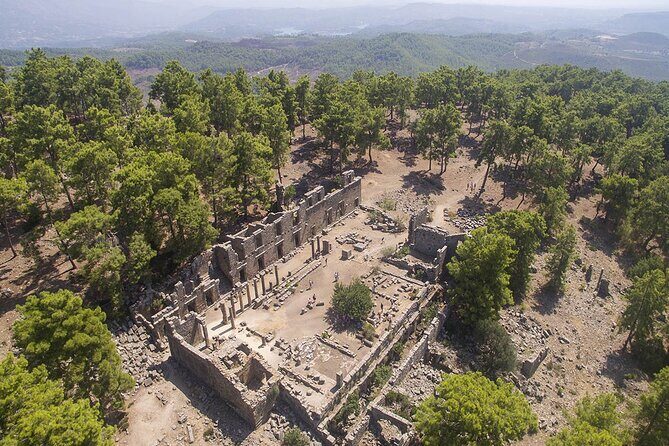 Full-Day to Explore Side by Cabrio Bus with Green Lake Boat Tour - Who Will Love This Tour?