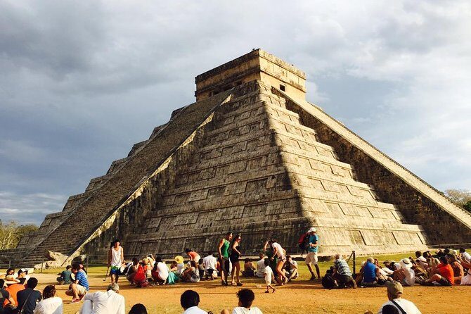 Full-Day Tour Chichen Itza, Valladolid and Cenote open bar in bus - Authenticity and Experience Quality