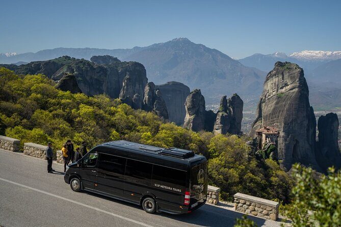 Full Day Tour from Athens to Meteora by Train & Bus - The Journey to Meteora: What to Expect