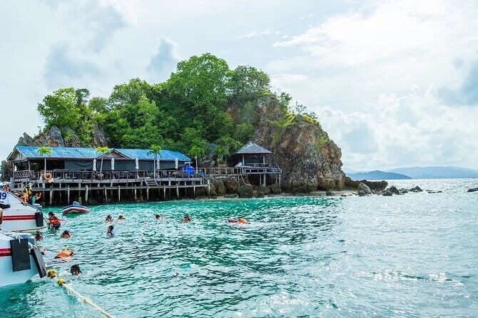 Full Day Tour in 3 Khai Islands from Phuket - An in-depth look at the Khai Islands tour