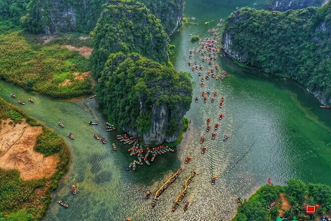 Full Day Tour of Hoa Lu, Trang An, and Mua Cave from Hanoi - Analyzing the Value