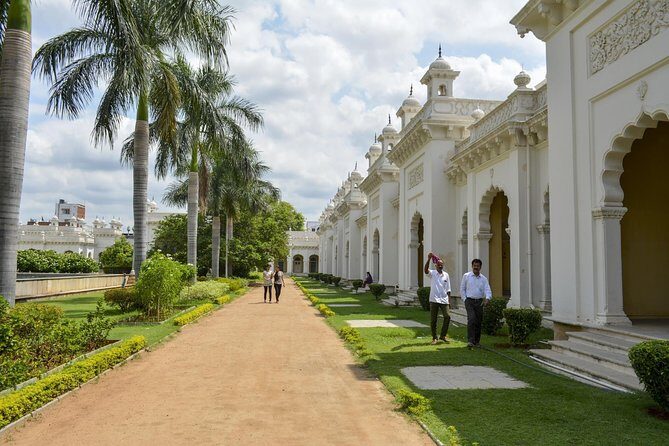 Full day tour of Hyderabad with Golconda Fort - Key Points